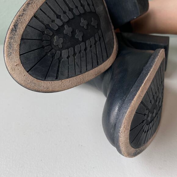 Trask Black Ankle Boots with Silver Eyelet Elastic Gores, Chunky Heel Womens 9.5 - Picture 11 of 13